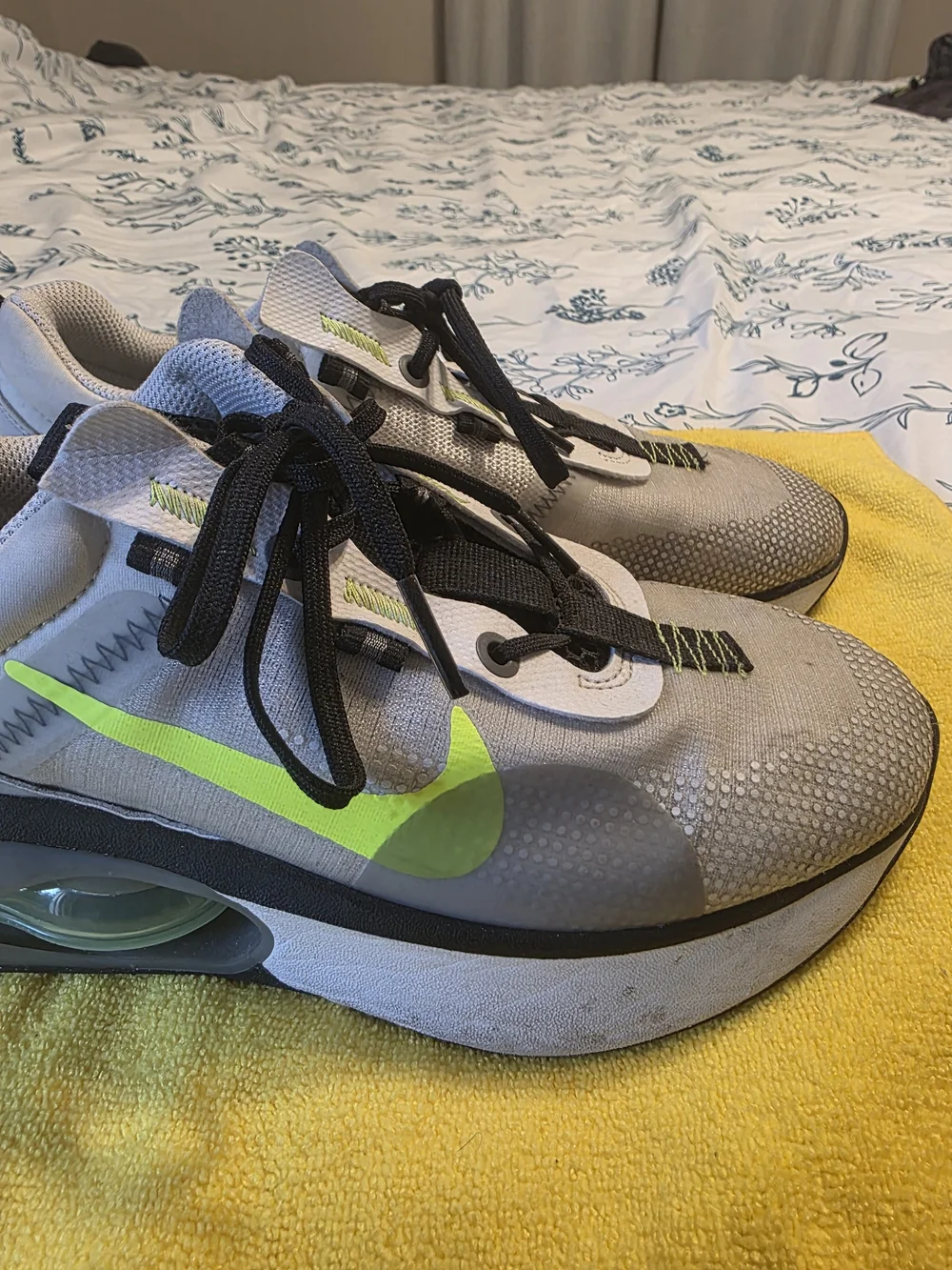 Size 5.5 Youth - Nike Air Max 2021 Summit White Volt